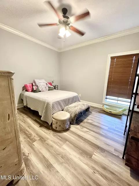 Bedroom - 715 Tortoise Rdg, Brandon, MS 39047 photo 4 of 4