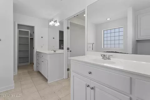 255 Cherry Bark Dr, Brandon, MS 39047 photo 17
