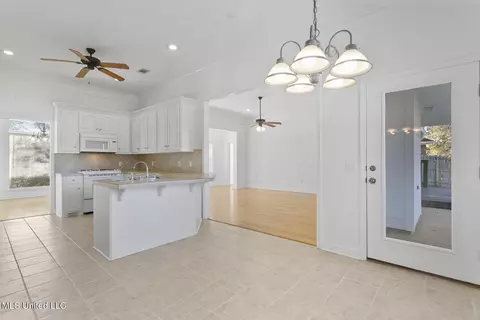 255 Cherry Bark Dr, Brandon, MS 39047 photo 12