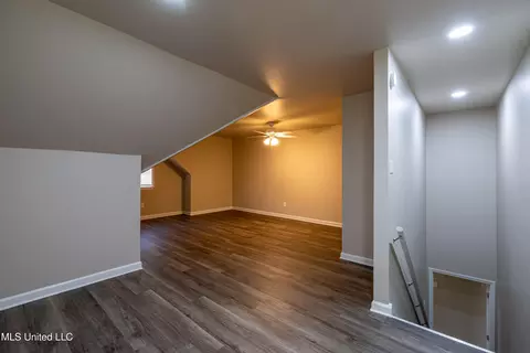 Living - 3148 Mcingvale Rd, Hernando, MS 38632 photo 4 of 4