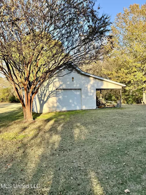 Other - 2425 Perry Rd, Grenada, MS 38901 photo 2 of 11