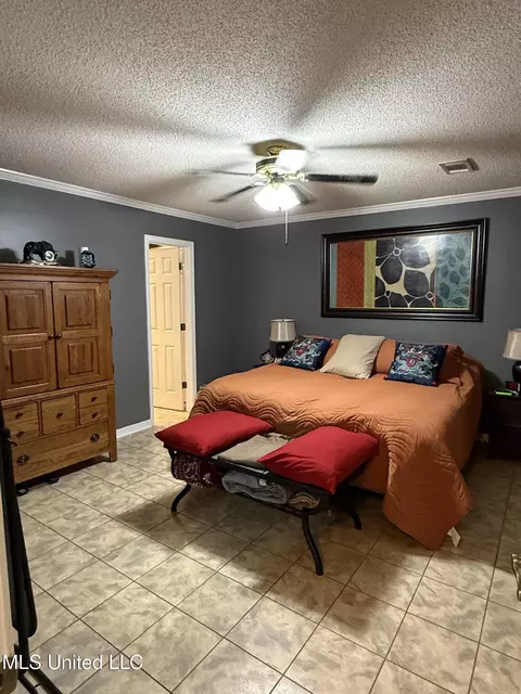 Bedroom - 2425 Perry Rd, Grenada, MS 38901 photo 1 of 2