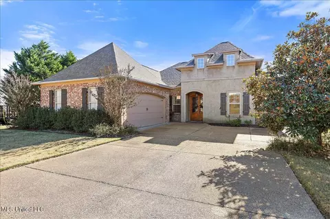 157 Harbor View Dr, Madison, MS 39110