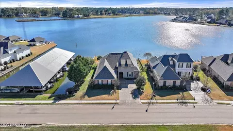 View/Area - 157 Harbor View Dr, Madison, MS 39110 photo 2 of 10