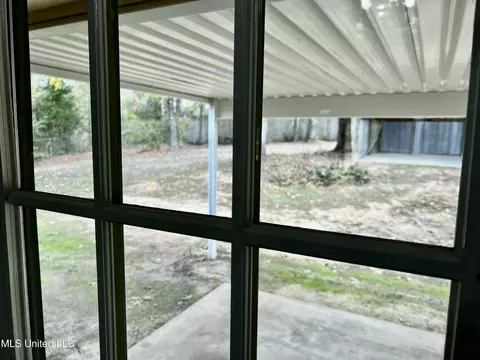 Exterior - 133 Mcgee Ln, Florence, MS 39073 photo 11 of 14