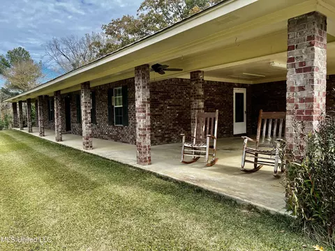 Exterior - 133 Mcgee Ln, Florence, MS 39073 photo 9 of 14