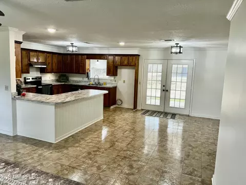 Kitchen - 133 Mcgee Ln, Florence, MS 39073 photo 6 of 6