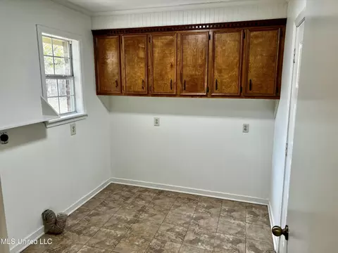 Other - 133 Mcgee Ln, Florence, MS 39073 photo 8 of 13