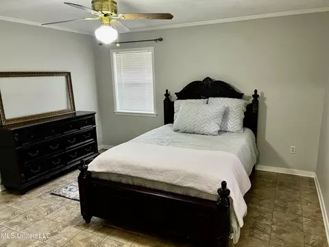 Bedroom - 133 Mcgee Ln, Florence, MS 39073 photo 5 of 6