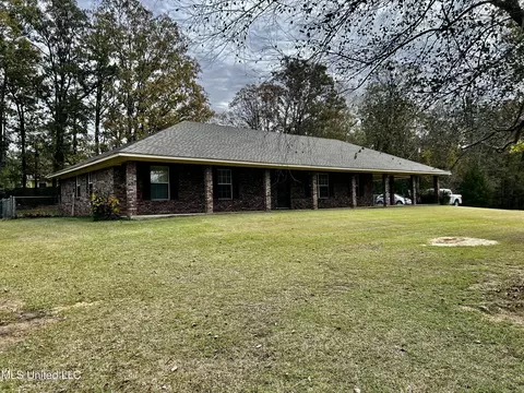 Exterior - 133 Mcgee Ln, Florence, MS 39073 photo 3 of 14