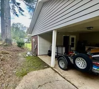 116 Middleridge Dr, Florence, MS 39073 photo 9