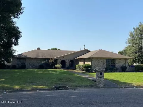 1720 Bloom Street St, Clarksdale, MS 38614