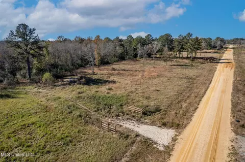 58 Boaz Pl, Picayune, MS 39466