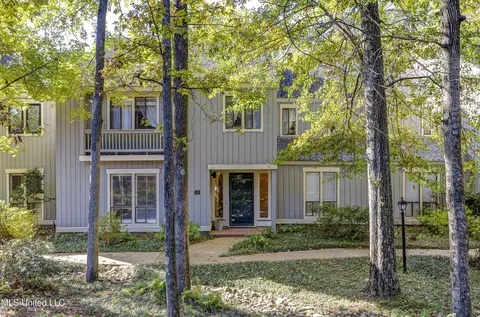 15 Eastbrooke St, Jackson, MS 39216