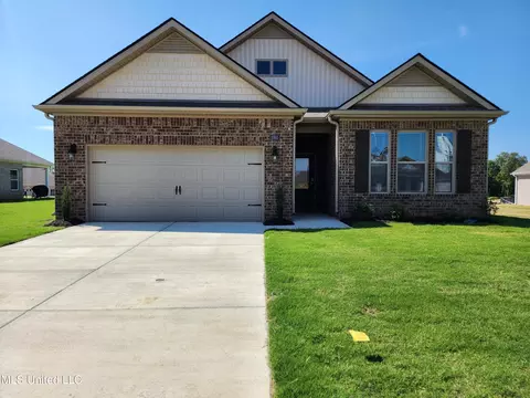 2446 Hyacinth Cv, Hernando, MS 38632