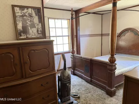 Bedroom - 871 King Bee Rd, Perkinston, MS 39573 photo 1 of 2