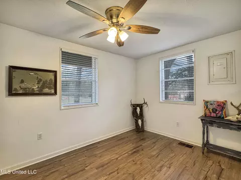 Bedroom - 4505 Old Jackson Rd, Terry, MS 39170 photo 3 of 4
