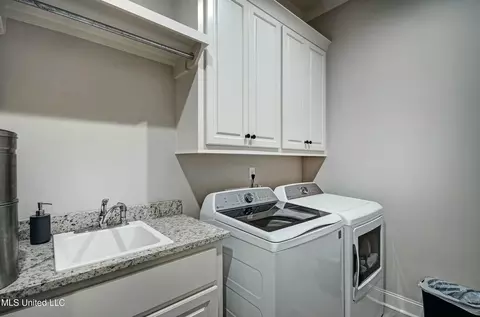 Other - 140 Freedom Ring Dr, Brandon, MS 39047 photo 6 of 8