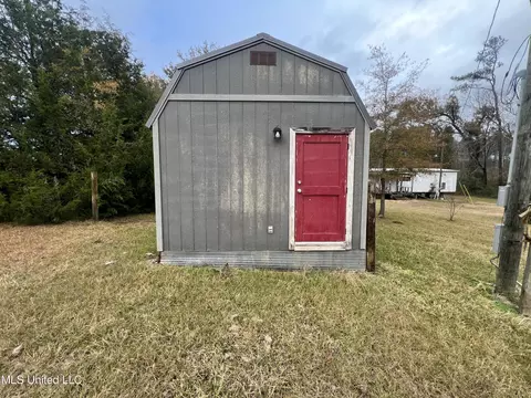 2465 Singleton Rd, Carthage, MS 39051 photo 4