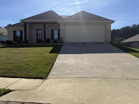 517 Arden Dr, Pearl, MS 39208