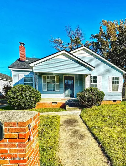310 Edgar Ave, Clarksdale, MS 38614