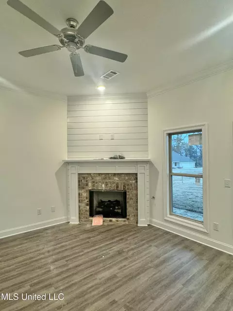 122 Southern Oak Way, Canton, MS 39046 photo 3