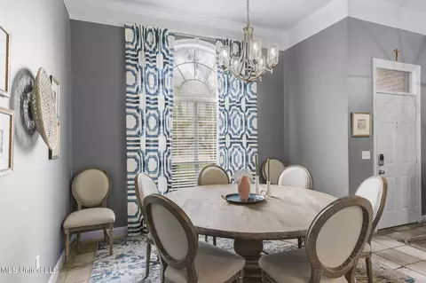 Dining - 433 Fairfield Dr, Madison, MS 39110 photo 1 of 2