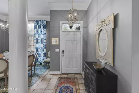 Entry Way - 433 Fairfield Dr, Madison, MS 39110 photo 1 of 5