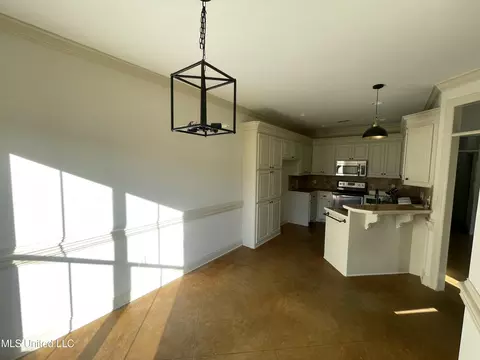 524 Kate Lofton Dr, Brandon, MS 39047 photo 4