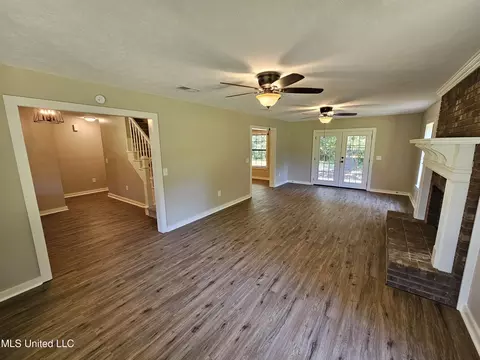 230 Burke Rd, Florence, MS 39073 photo 7