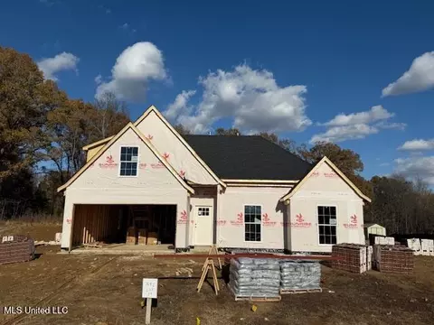 7652 Ridgefield Dr, Horn Lake, MS 38637