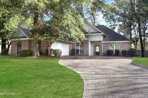 154 E Annandale Parkway E Pkwy, Madison, MS 39110
