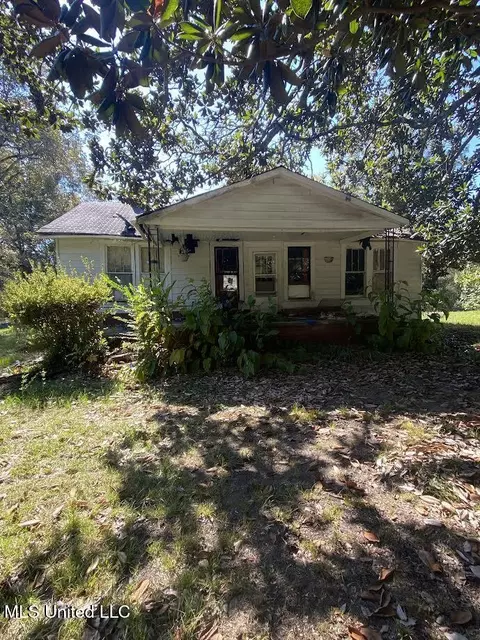151 Pat Luckett Rd, Canton, MS 39046