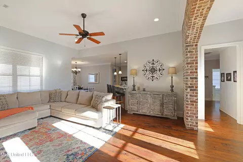 104 Windward Ct, Canton, MS 39046 photo 8