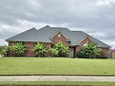 6432 Braybourne Pl, Olive Branch, MS 38654