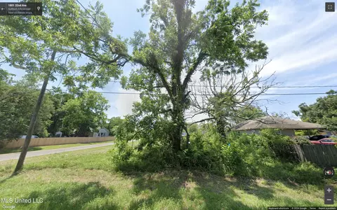 1801 32nd Ave, Gulfport, MS 39501