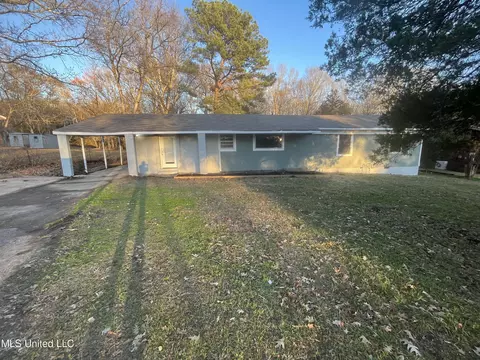 5042 Lurline Dr, Jackson, MS 39204