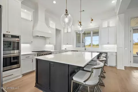 Kitchen - 104 Sagamore Cv, Flora, MS 39071 photo 2 of 5
