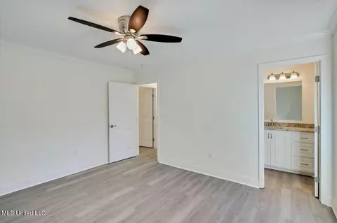 Bedroom - 2043 Red Oak Dr, Brandon, MS 39042 photo 2 of 2