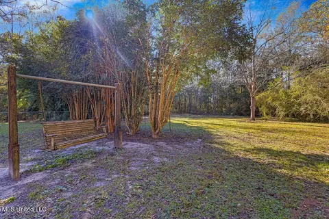 19559 B Saucier Rd, Saucier, MS 39574 photo 7