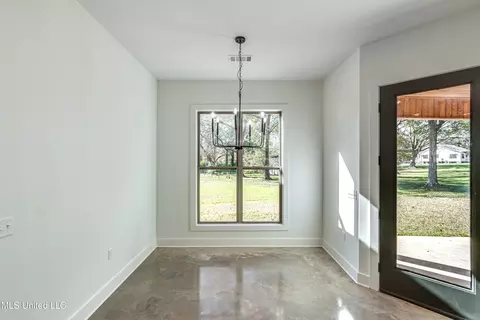 157 W Main St, Florence, MS 39073 photo 10
