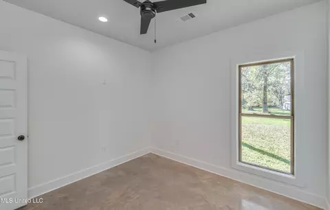 157 W Main St, Florence, MS 39073 photo 25