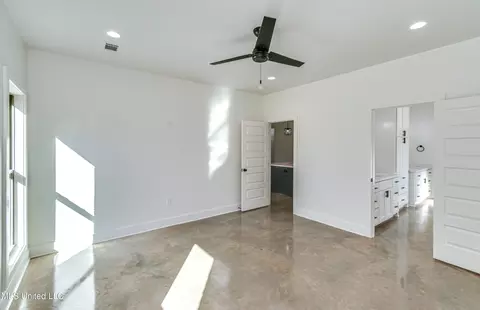 157 W Main St, Florence, MS 39073 photo 14
