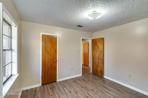 Bedroom - 460 Robert Michael Dr, Pearl, MS 39208 photo 7 of 12