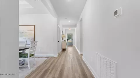 Entry Way - 13573 Sarus Dr, Vancleave, MS 39565 photo 2 of 11