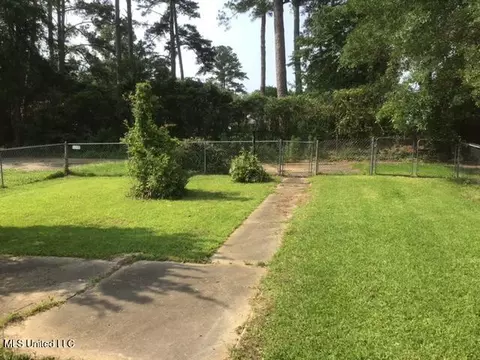 Exterior - 147 A Cumberland Rd, Brandon, MS 39047 photo 1 of 3