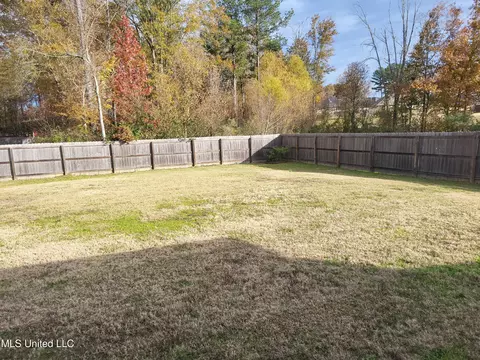 Exterior - 120 Notting Hill Pl, Canton, MS 39046 photo 2 of 3