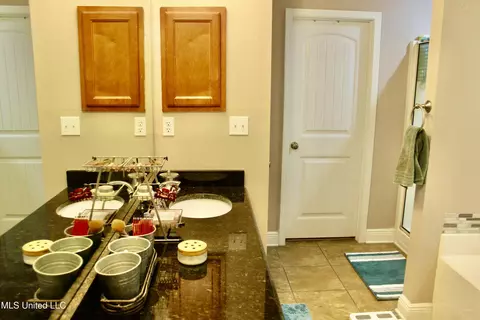 10280 Maple Cv, Vancleave, MS 39565 photo 17