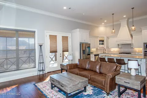 Living - 123 Brisco St, Madison, MS 39110 photo 1 of 1