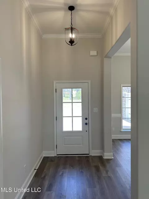 Entry Way - 971 Collie Dr, Hernando, MS 38632 photo 1 of 1
